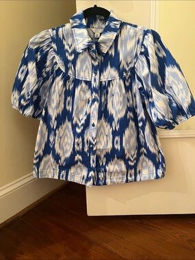 Crown & Ivy Blue and White Ikat Print Puff Sleeve Blouse Size XS